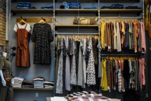 Read more about the article 10 Fashion Trends Every Woman Should Try in 2026
